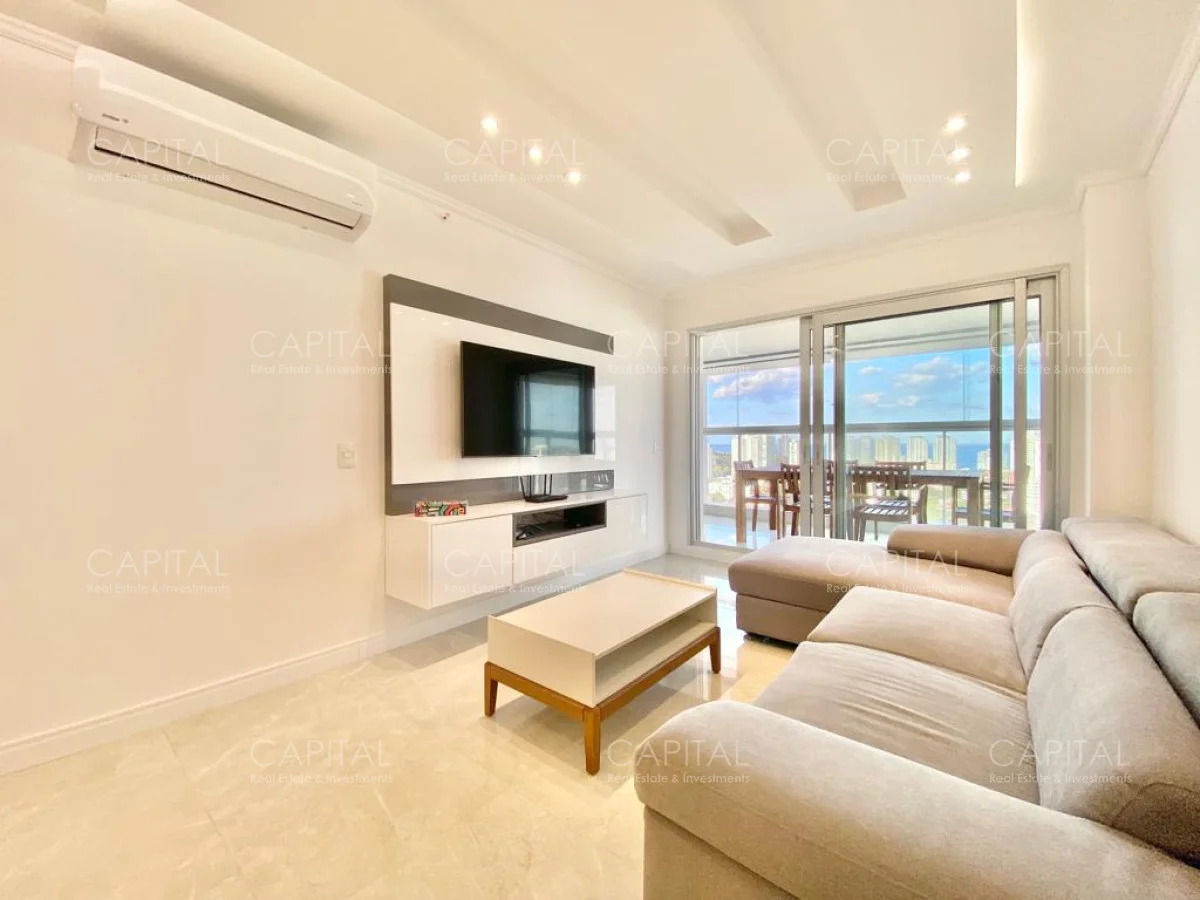 Apartamento en Playa Mansa, propiedad 278126 -Imagen 22