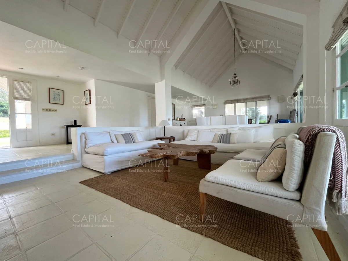Casa en Manantiales, propiedad 278282 -Imagen 2