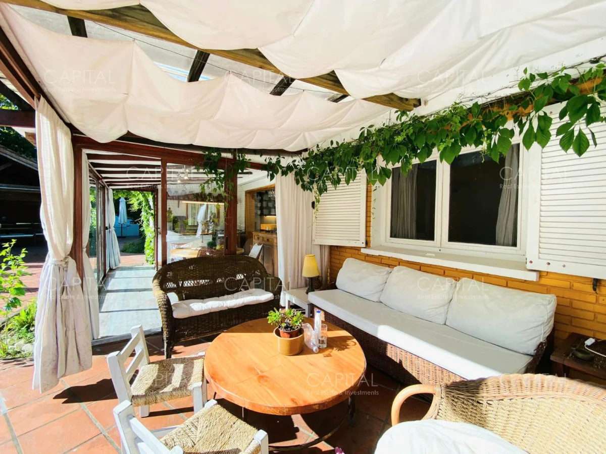 Casa en Playa Mansa, propiedad 278346 -Imagen 11