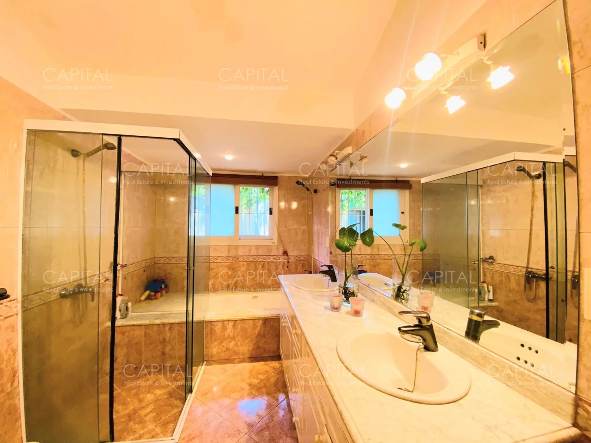 Casa en Playa Mansa, propiedad 278346 -Imagen 24
