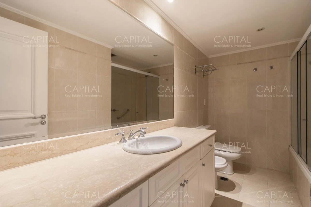 Apartamento en Playa Mansa, propiedad 278358 -Imagen 11