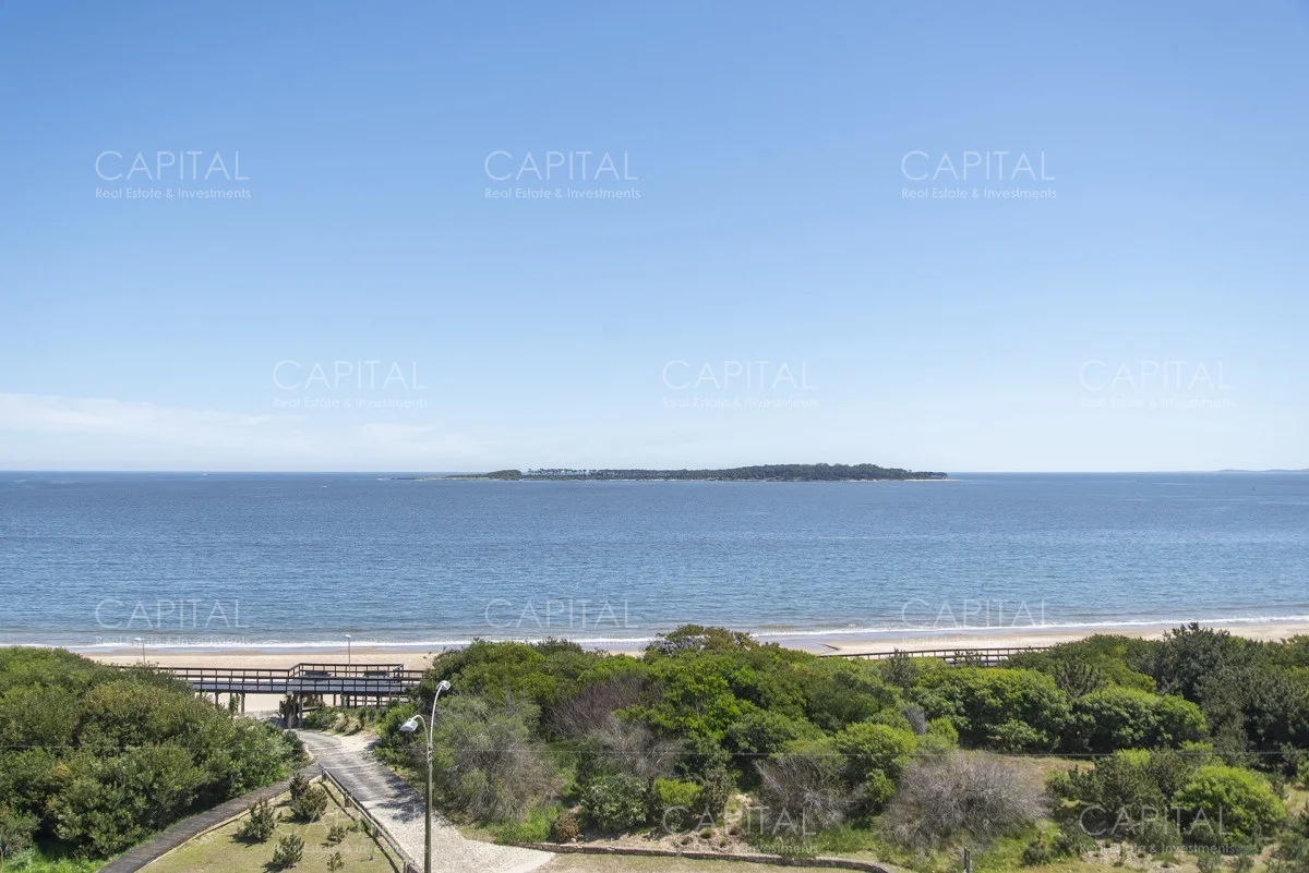 Apartamento en Playa Mansa, propiedad 278358 -Imagen 4