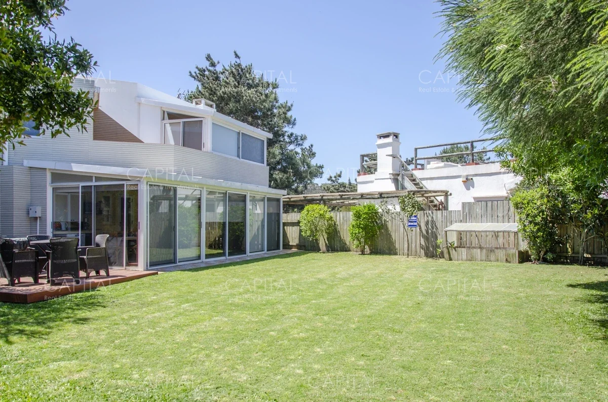 Casa en La Juanita, propiedad 278360 -Imagen 1