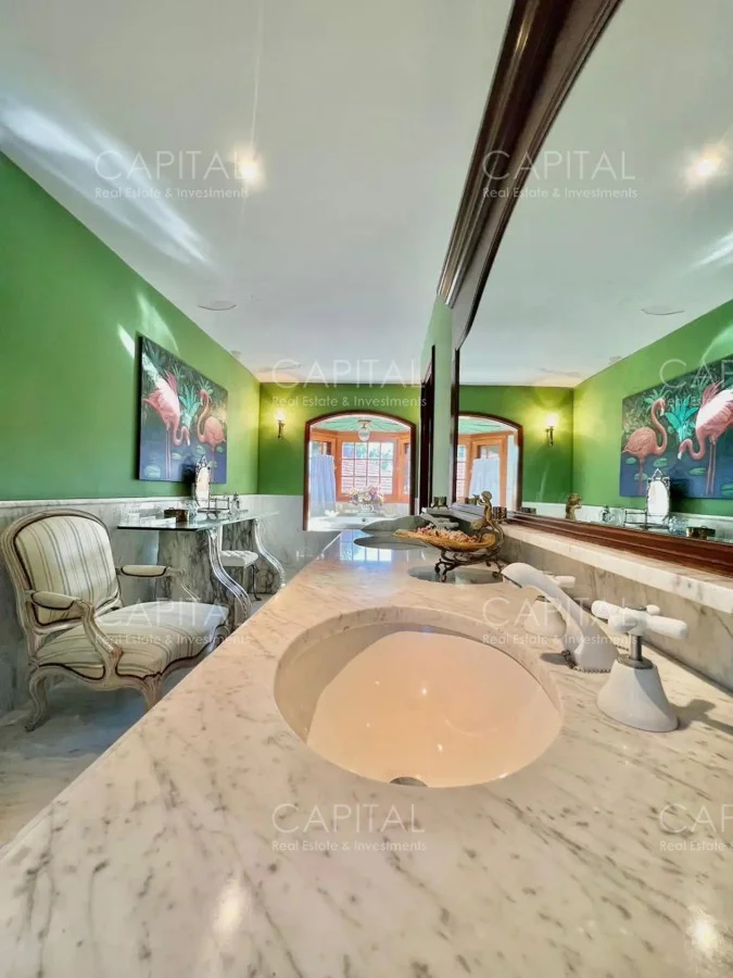Casa en Berverly Hills, propiedad 278443 -Imagen 25