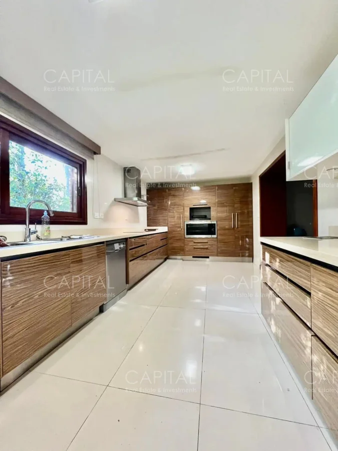 Casa en Berverly Hills, propiedad 278443 -Imagen 8