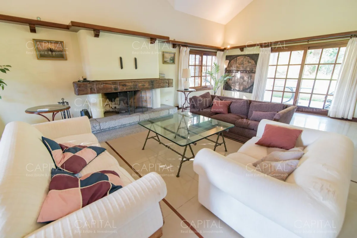 Casa en Berverly Hills, propiedad 278530 -Imagen 3