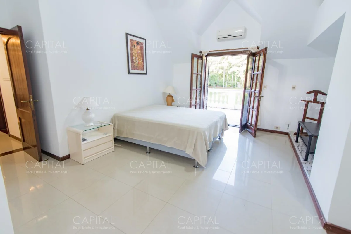 Casa en Berverly Hills, propiedad 278530 -Imagen 23
