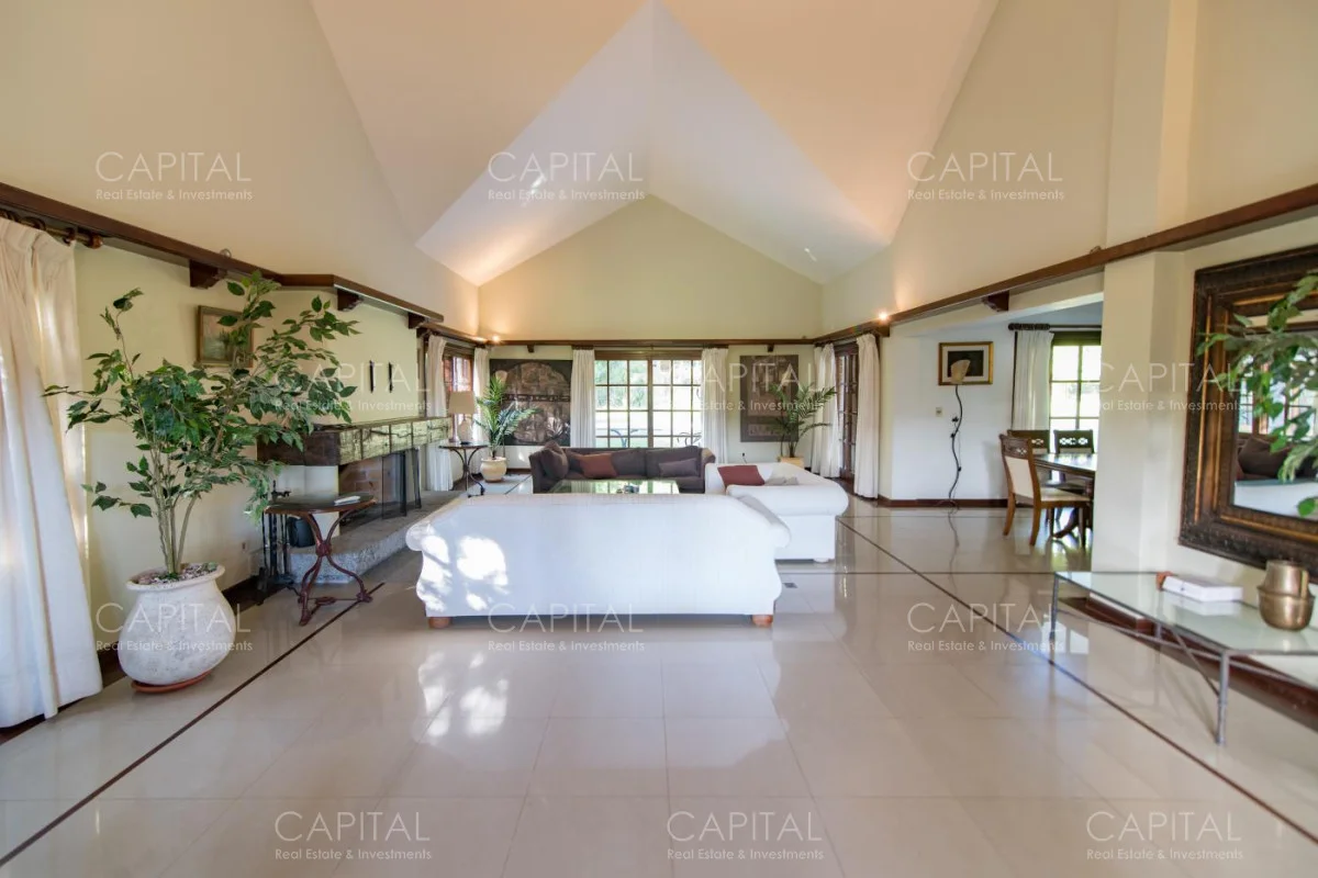 Casa en Berverly Hills, propiedad 278530 -Imagen 8