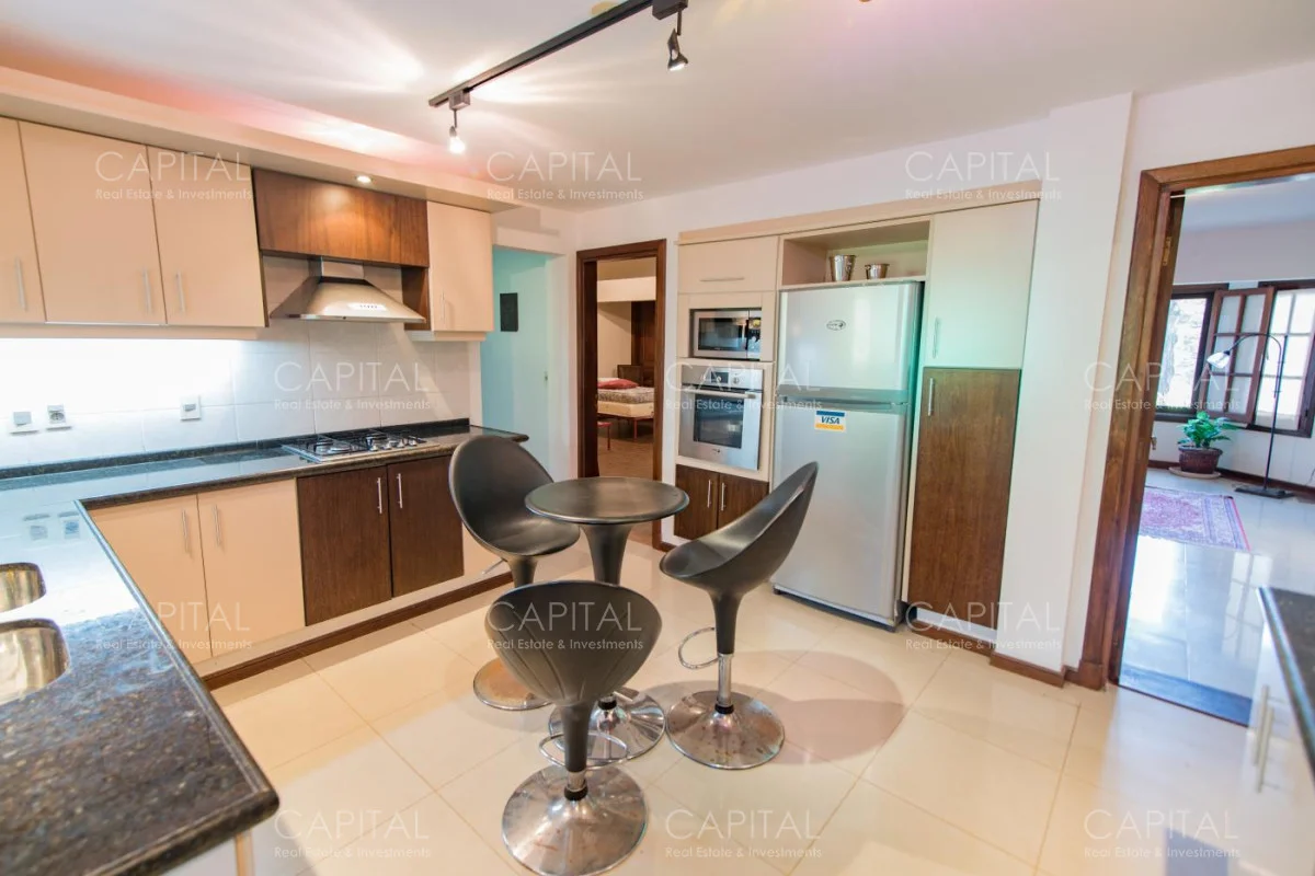 Casa en Berverly Hills, propiedad 278530 -Imagen 9