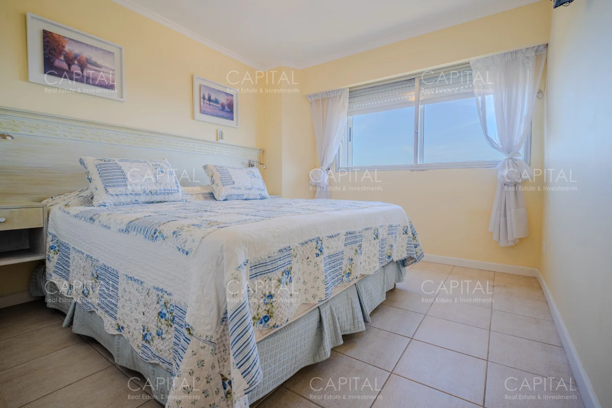 Apartamento en Playa Mansa, propiedad 278670 -Imagen 16