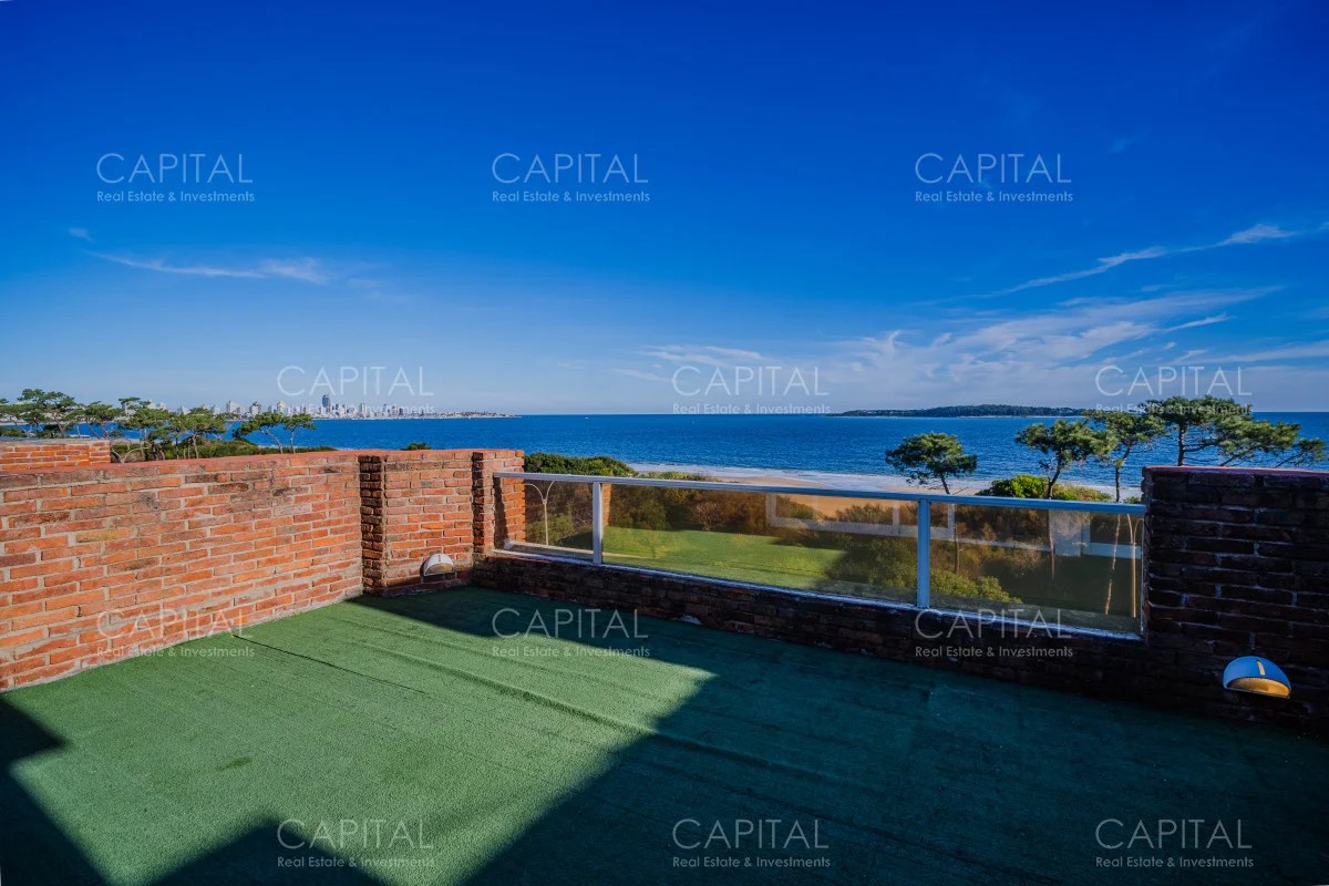 Apartamento en Playa Mansa, propiedad 278670 -Imagen 3
