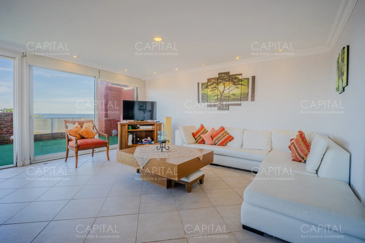 Apartamento en Playa Mansa, propiedad 278670 -Imagen 5