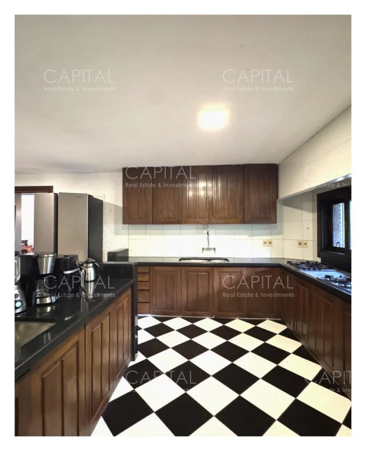 Casa en Berverly Hills, propiedad 278675 -Imagen 12