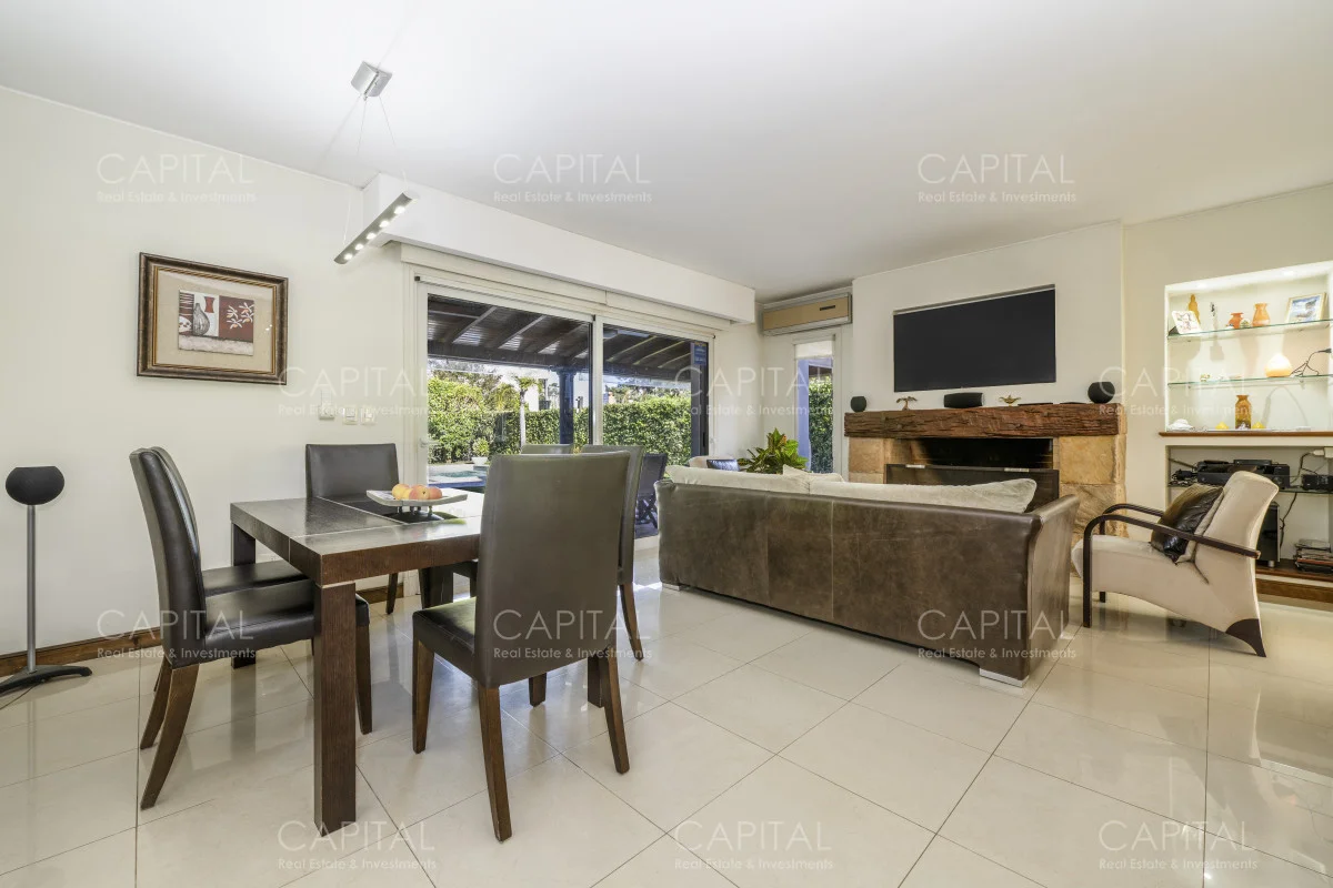 Casa en Playa Mansa, propiedad 278687 -Imagen 12