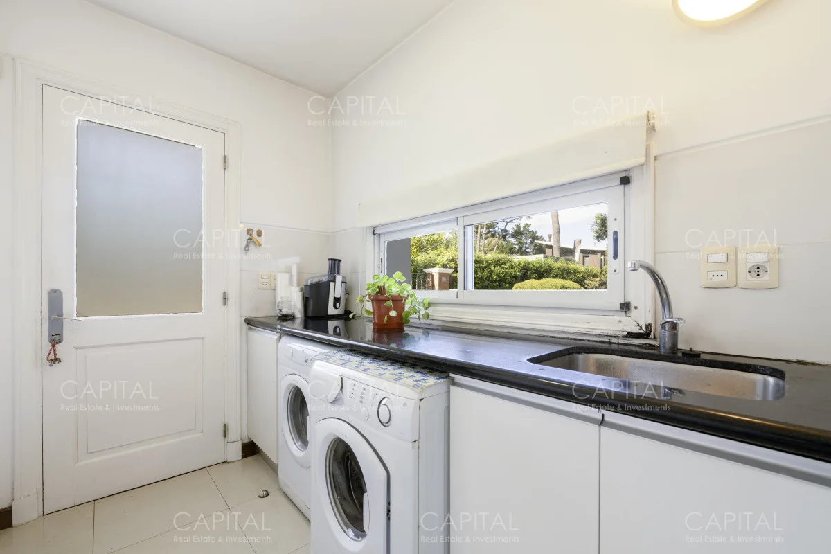 Casa en Playa Mansa, propiedad 278687 -Imagen 16