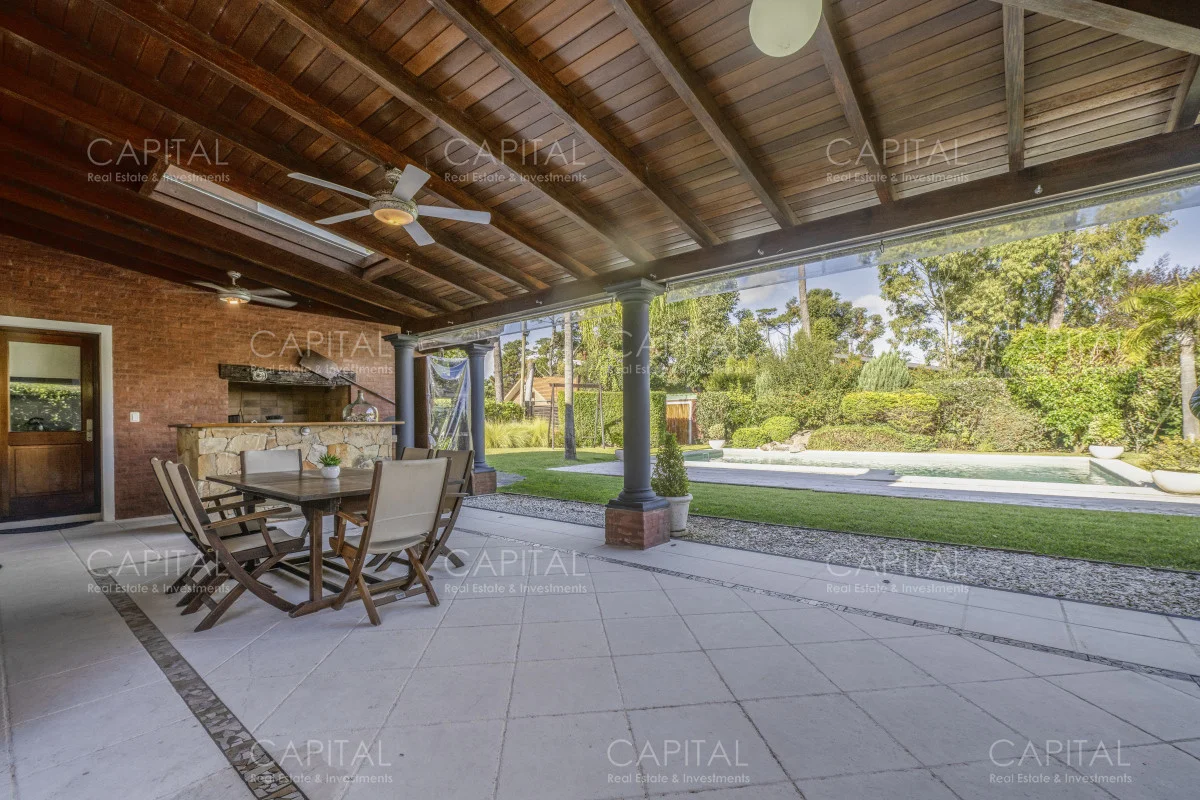 Casa en Playa Mansa, propiedad 278687 -Imagen 23