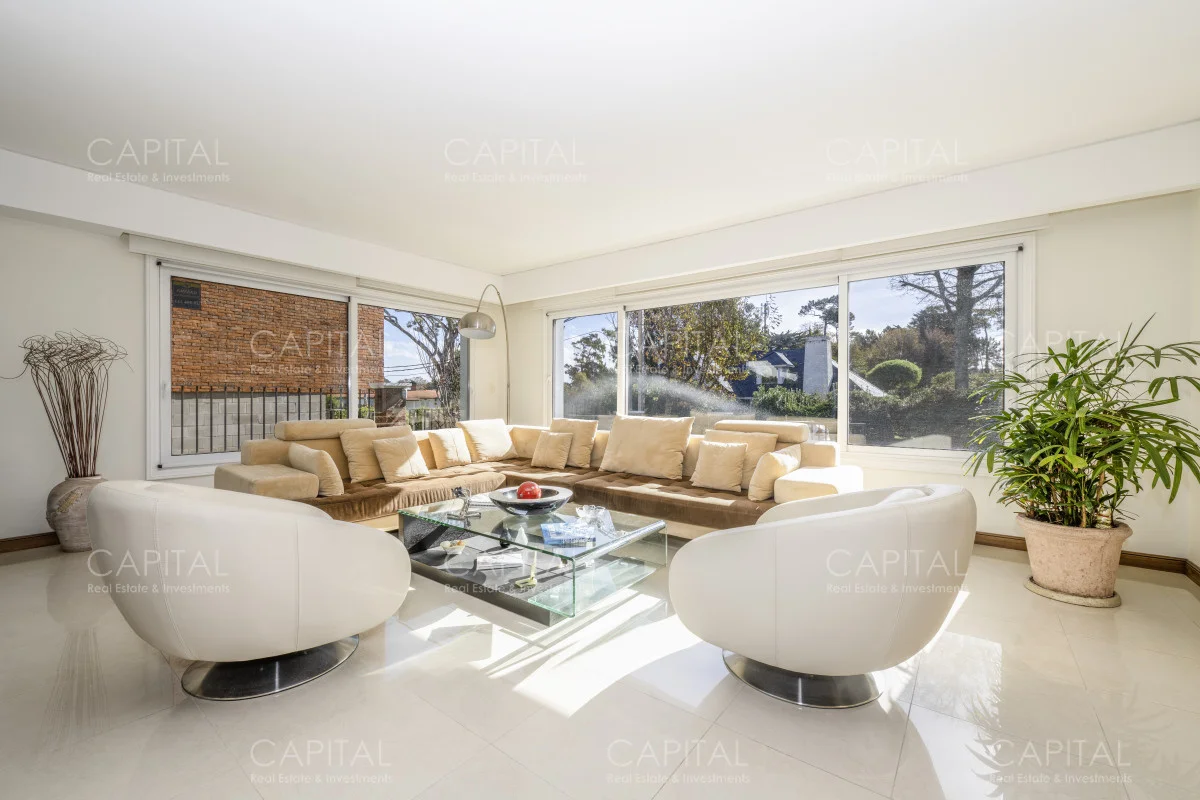 Casa en Playa Mansa, propiedad 278687 -Imagen 7