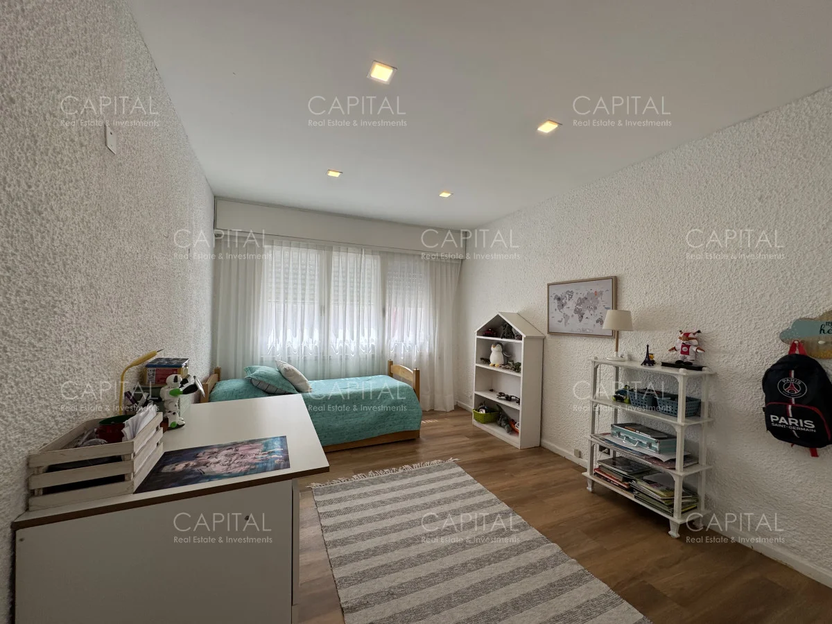 Casa en Playa Mansa, propiedad 278699 -Imagen 11