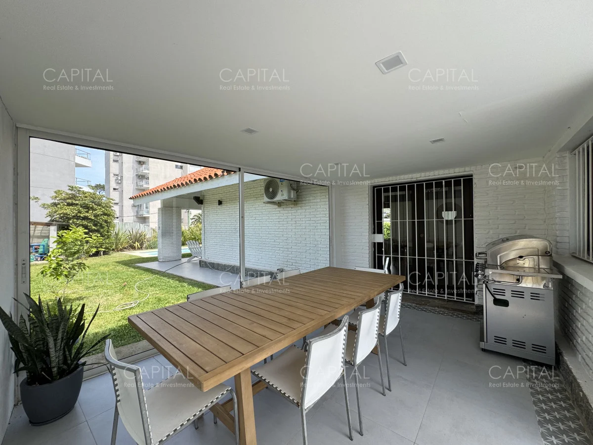 Casa en Playa Mansa, propiedad 278699 -Imagen 18
