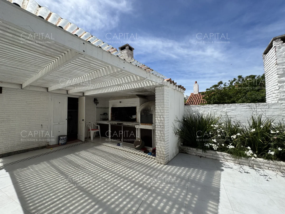Casa en Playa Mansa, propiedad 278699 -Imagen 20