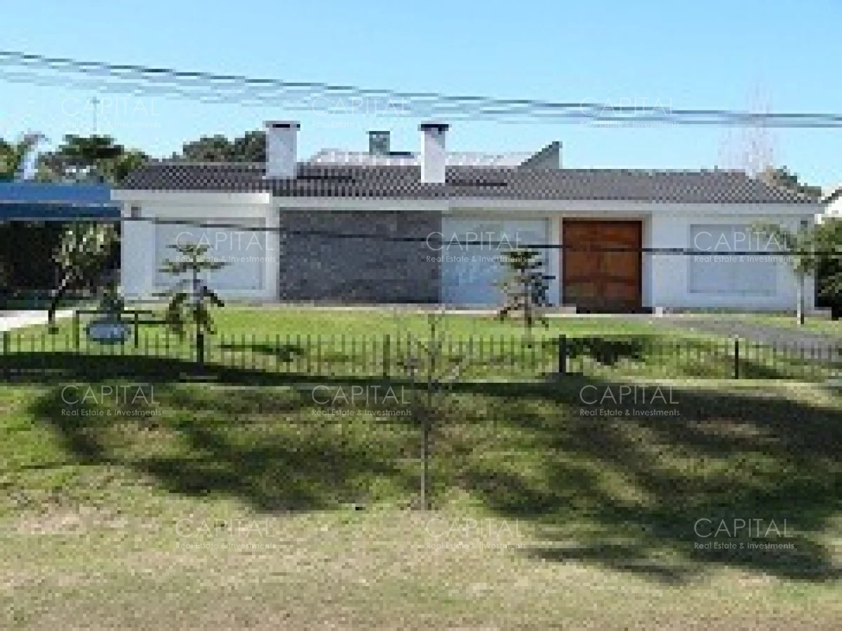 Casa en Jardines de Córdoba, propiedad 278736 -Imagen 1