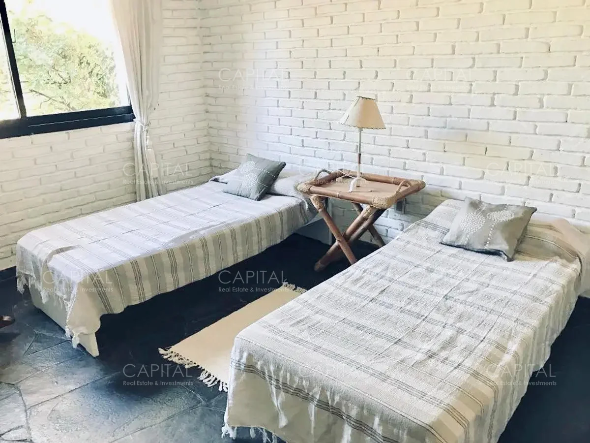 Casa en Playa Mansa, propiedad 278737 -Imagen 18