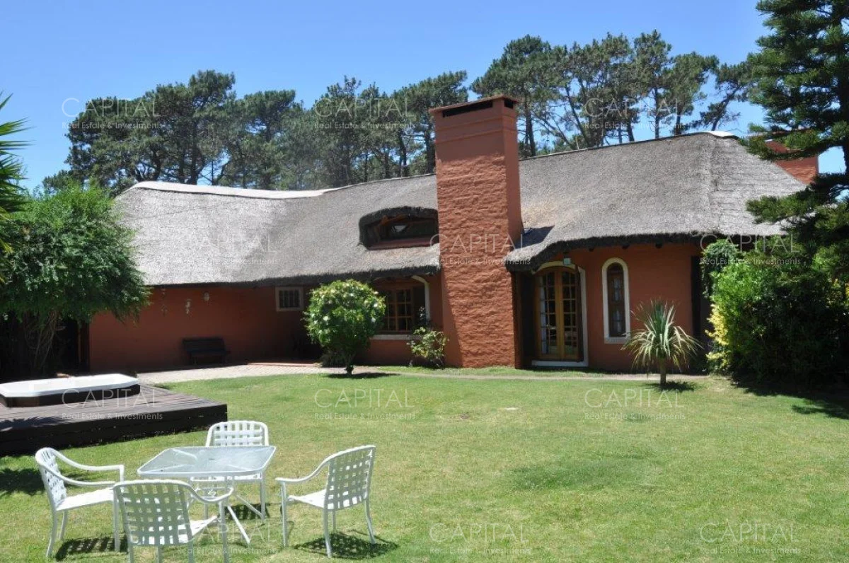 Casa en Jardines de Córdoba, propiedad 278818 -Imagen 3