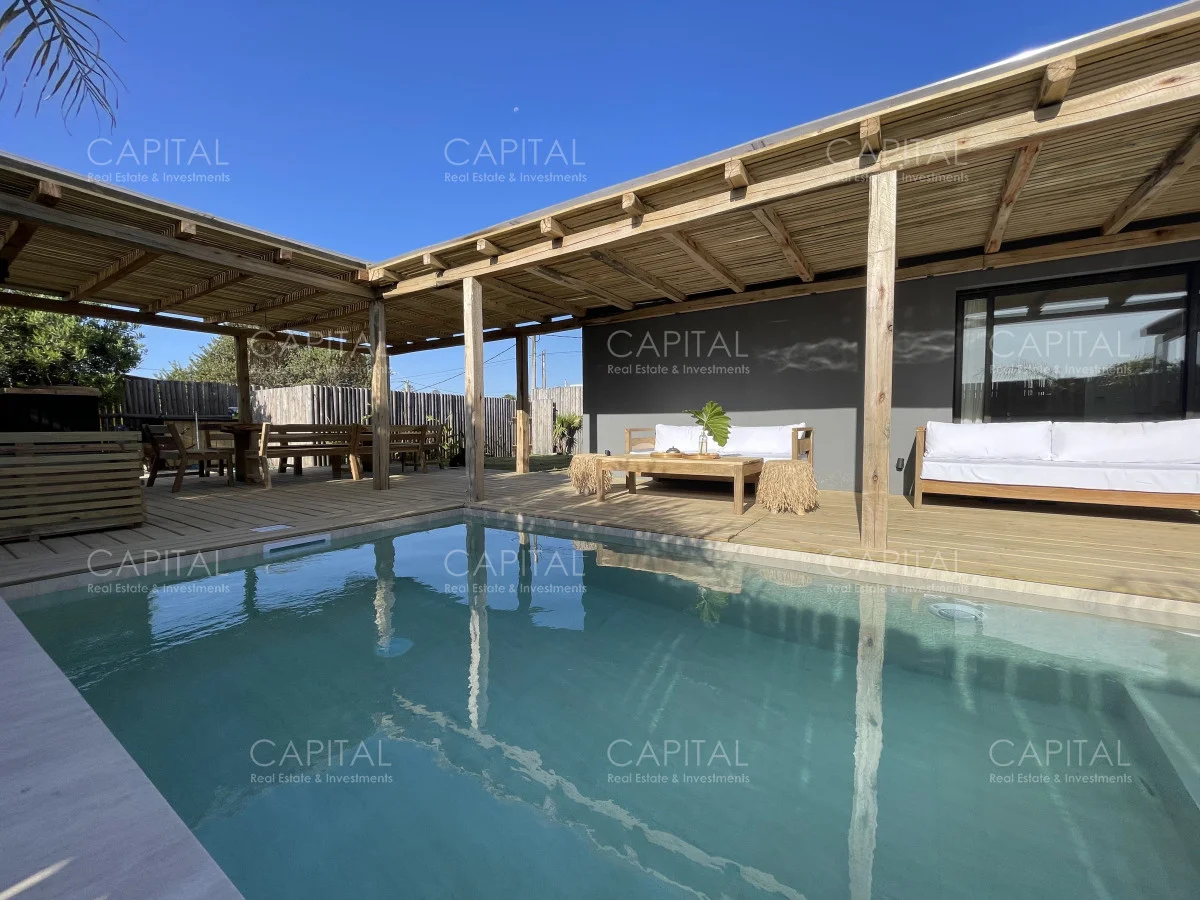 Casa en La Juanita, propiedad 278852 -Imagen 2