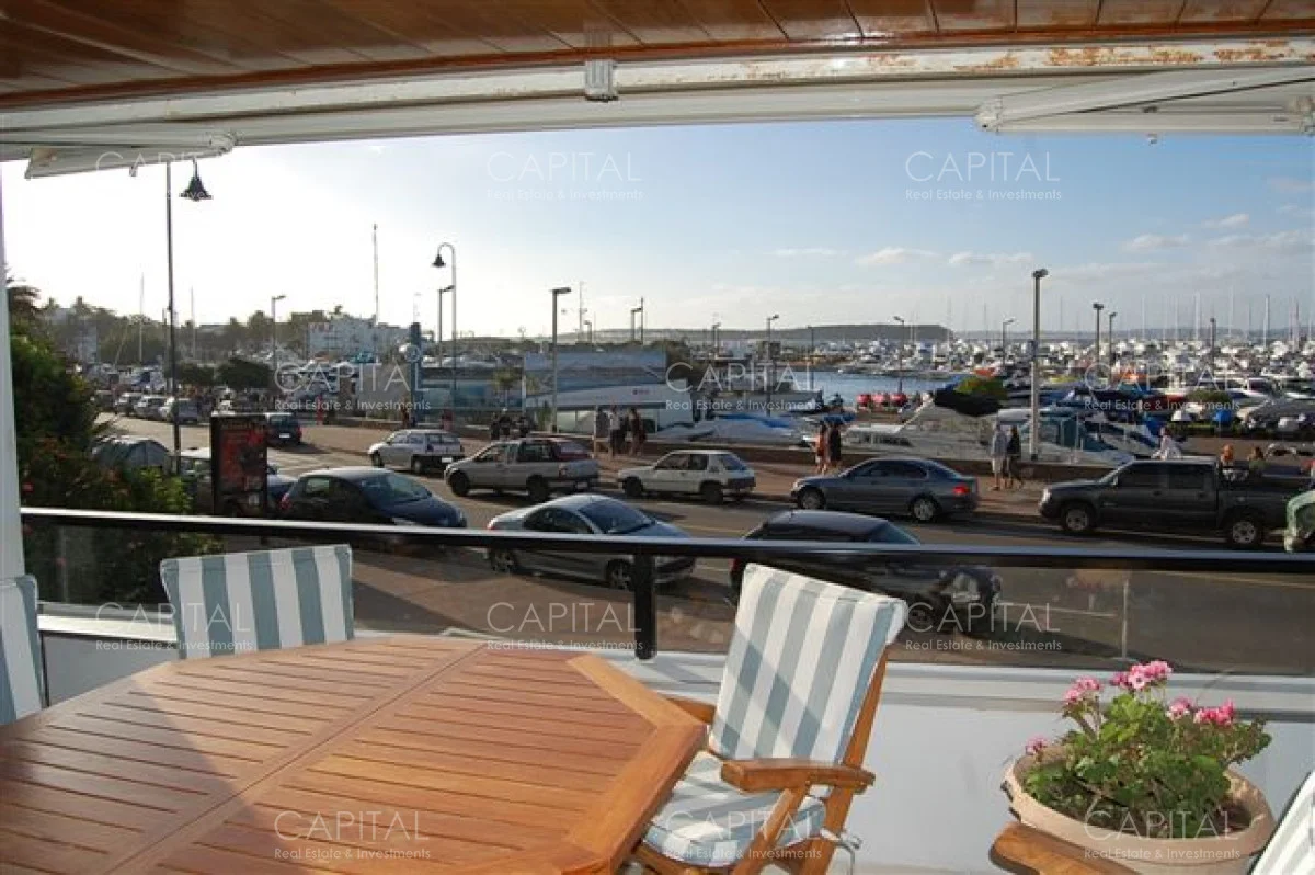 Apartamento en Puerto, propiedad 278913 -Imagen 1