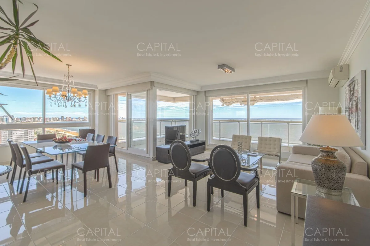 Apartamento en Playa Mansa, propiedad 278953 -Imagen 2