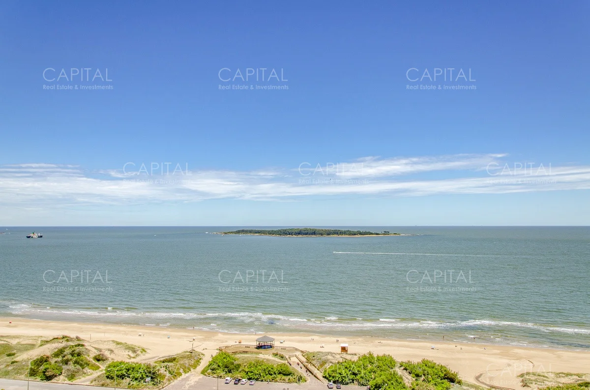 Apartamento en Playa Mansa, propiedad 278953 -Imagen 11