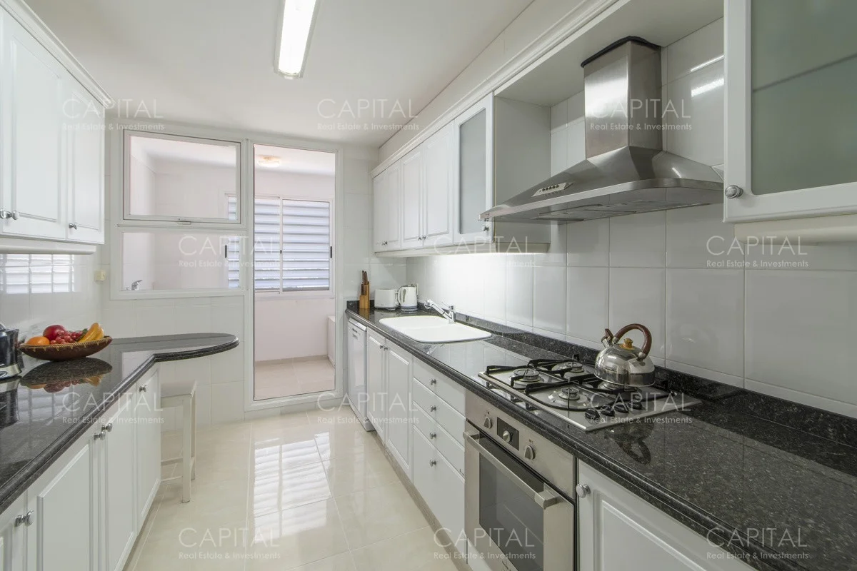 Apartamento en Playa Mansa, propiedad 278953 -Imagen 12