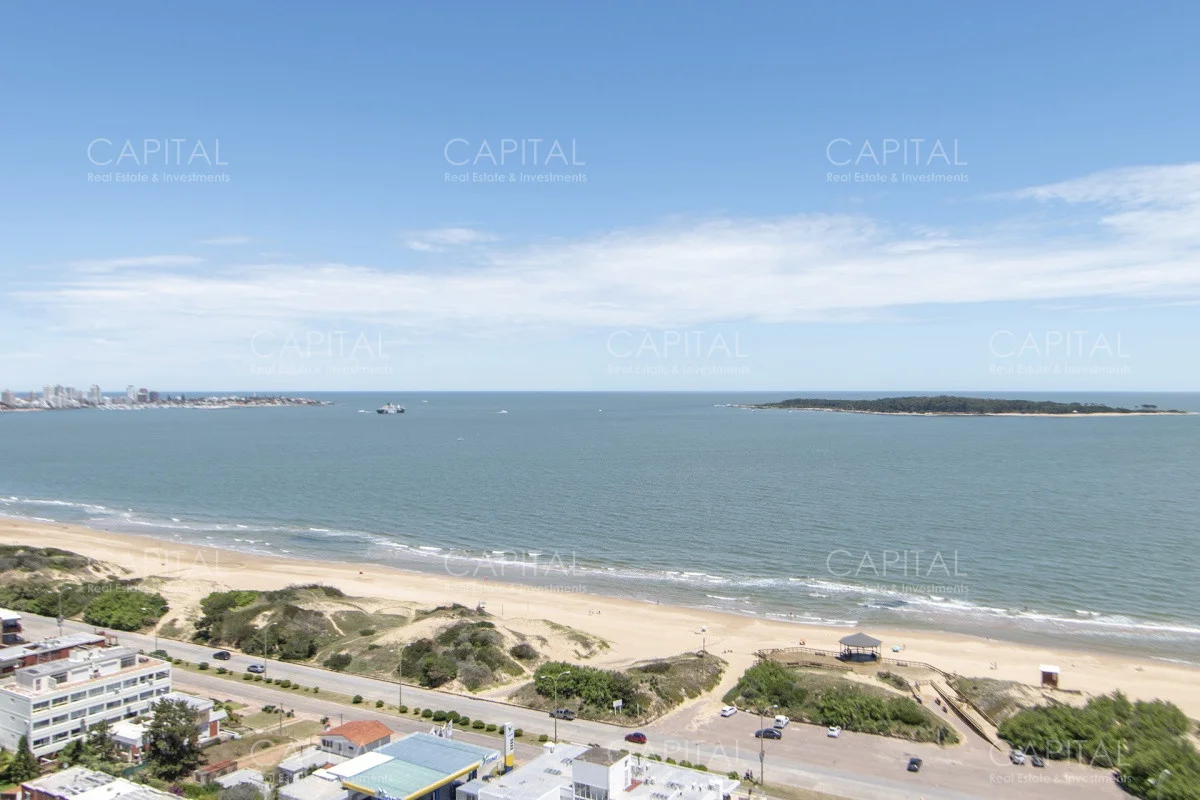 Apartamento en Playa Mansa, propiedad 278953 -Imagen 21