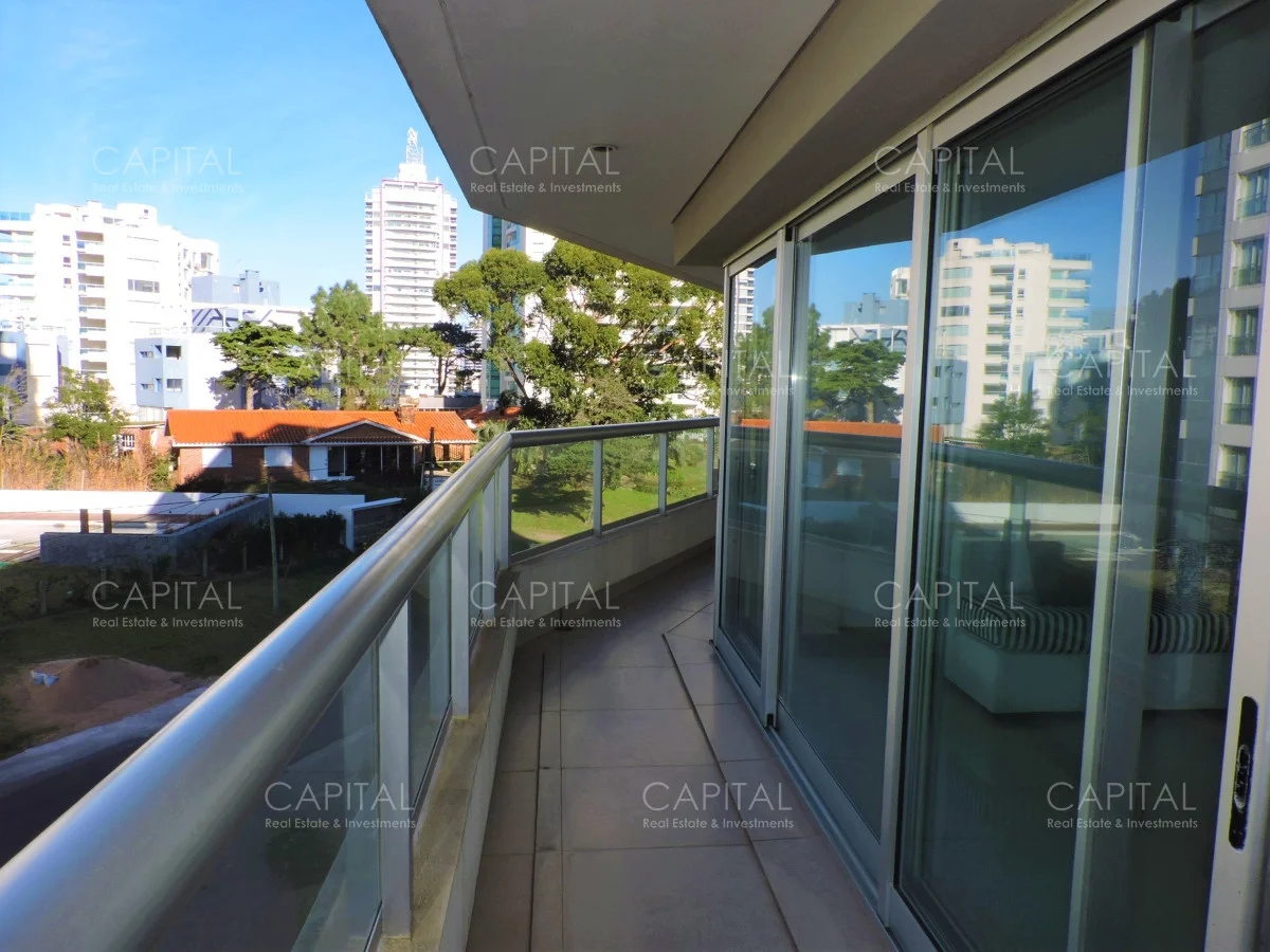 Apartamento en Playa Brava, propiedad 278983 -Imagen 2