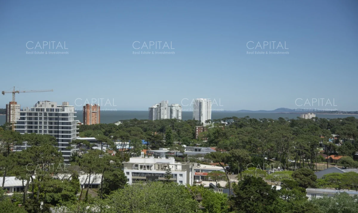 Apartamento en Roosevelt, propiedad 279000 -Imagen 2