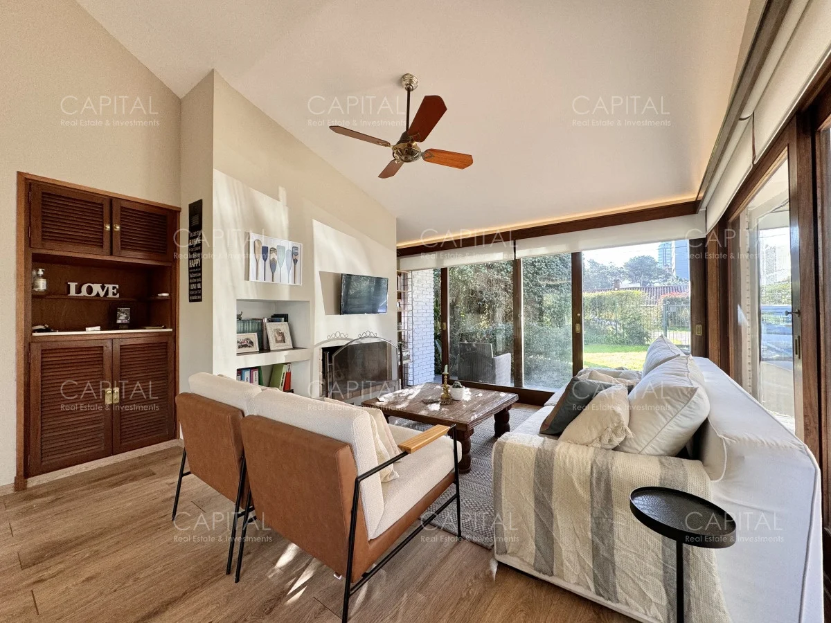 Casa en Playa Mansa, propiedad 279028 -Imagen 5