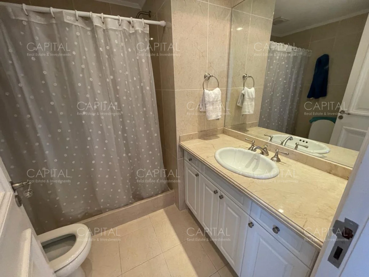 Apartamento en Playa Mansa, propiedad 279033 -Imagen 15