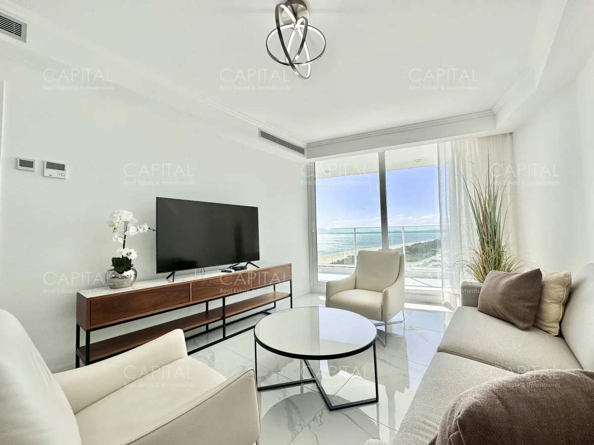 Apartamento en Playa Mansa, propiedad 279100 -Imagen 1