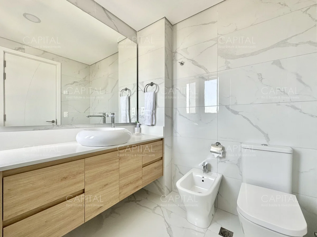 Apartamento en Playa Mansa, propiedad 279100 -Imagen 13