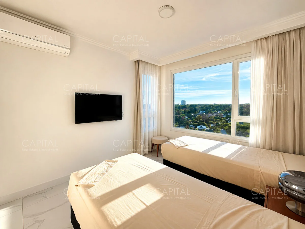 Apartamento en Playa Mansa, propiedad 279132 -Imagen 20