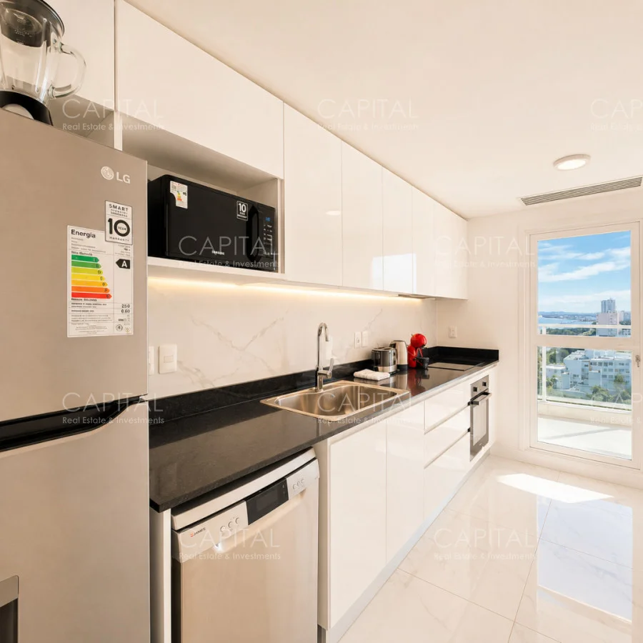 Apartamento en Playa Mansa, propiedad 279132 -Imagen 8