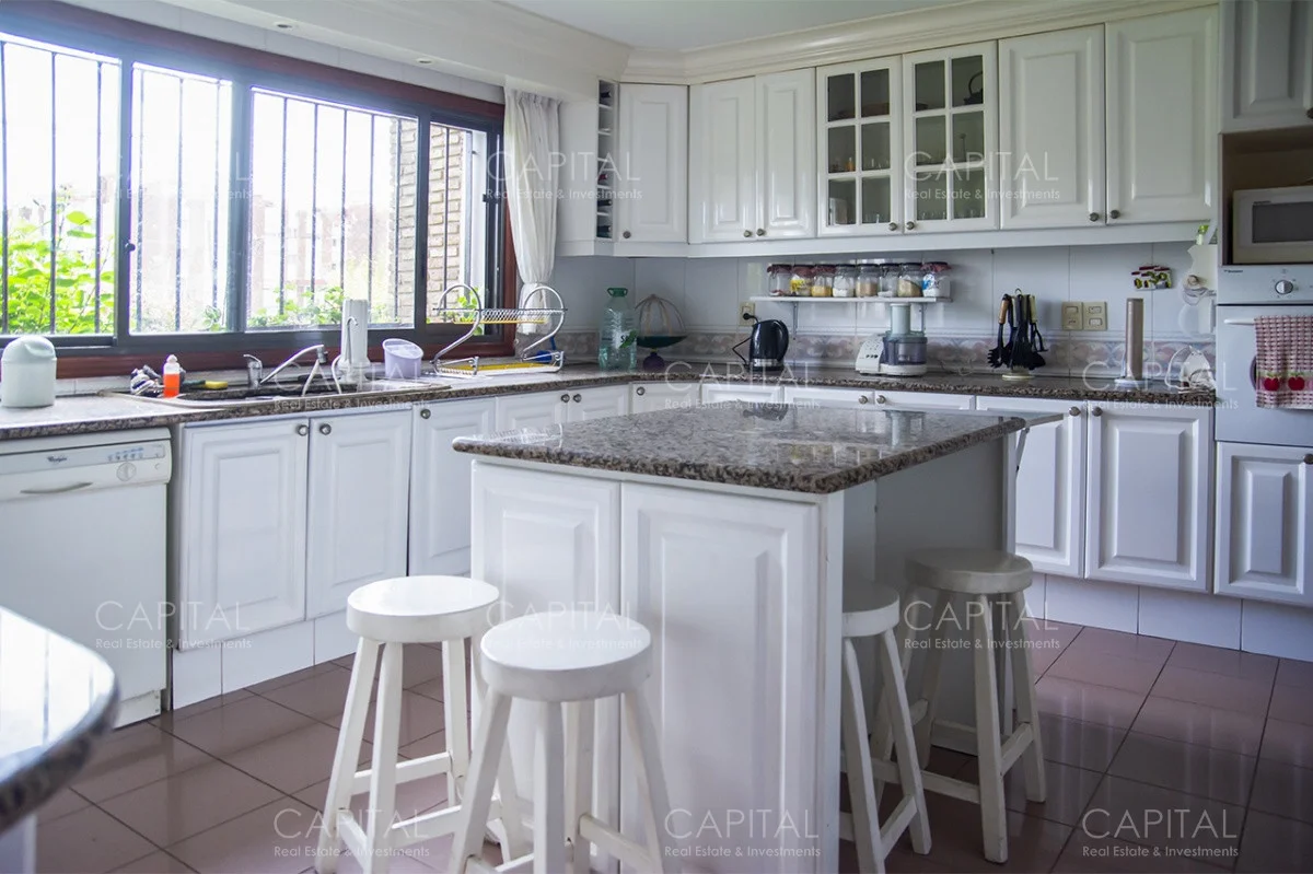 Casa en Playa Mansa, propiedad 279156 -Imagen 23