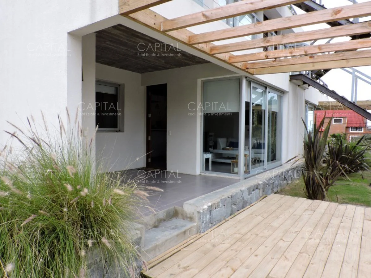 Apartamento en Manantiales, propiedad 279186 -Imagen 2