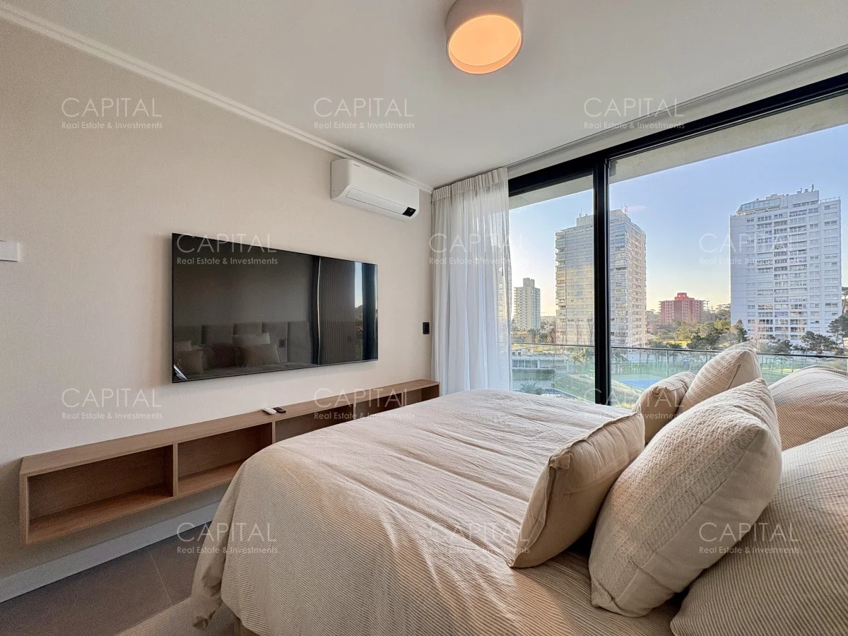 Apartamento en Playa Mansa, propiedad 279209 -Imagen 24