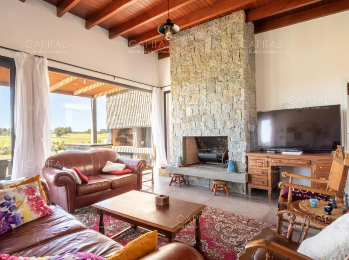 Casa en Manantiales, propiedad 279241 -Imagen 2