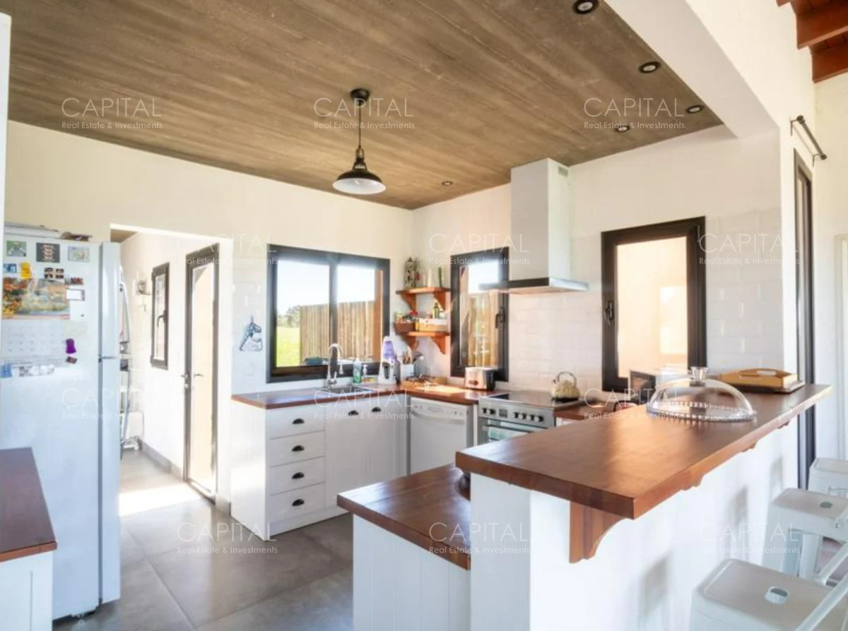 Casa en Manantiales, propiedad 279241 -Imagen 3