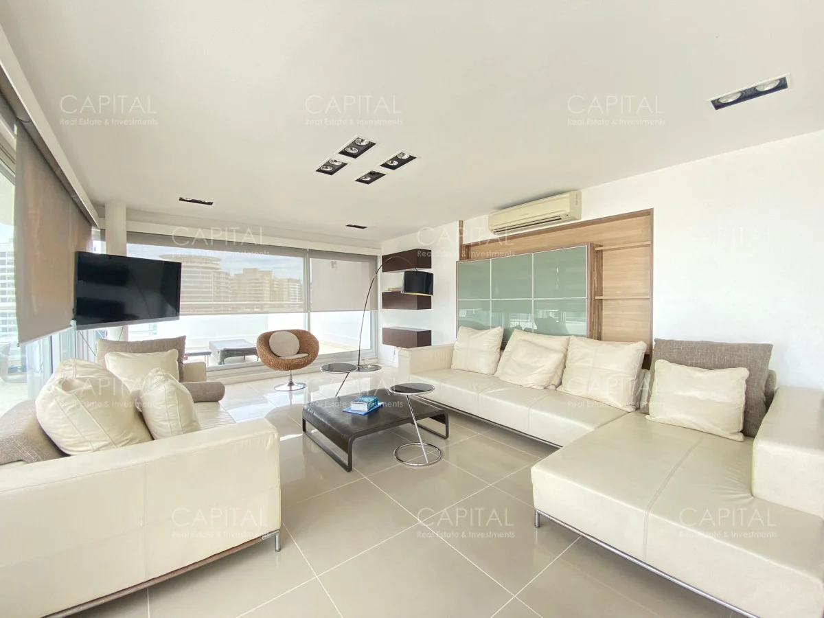Apartamento en Playa Brava, propiedad 279349 -Imagen 2