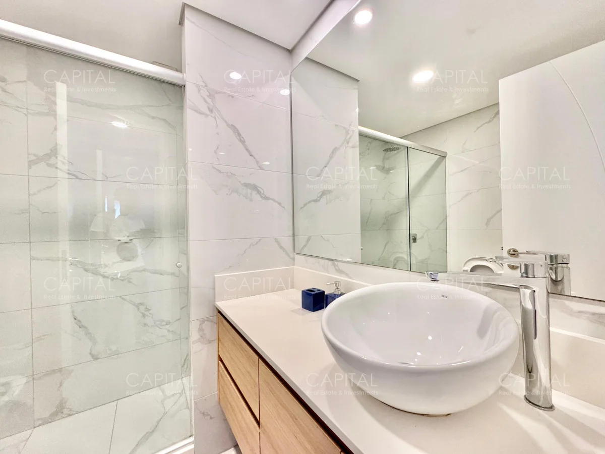 Apartamento en Playa Mansa, propiedad 279354 -Imagen 20