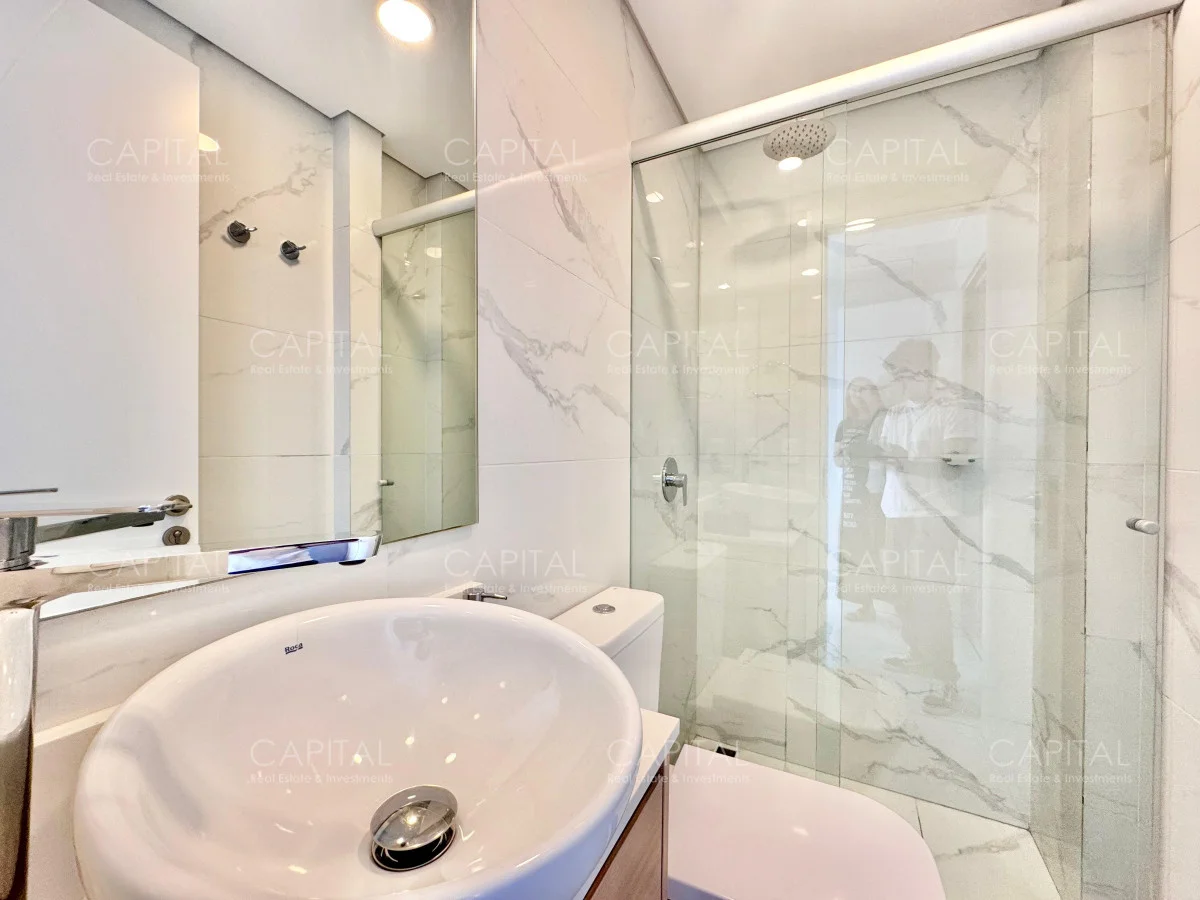 Apartamento en Playa Mansa, propiedad 279354 -Imagen 21