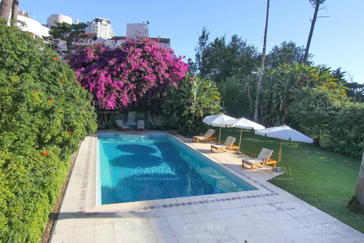 Casa en Playa Mansa, propiedad 279395 -Imagen 17